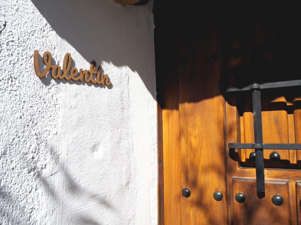 La Casa De Los Abuelos Valentin Pinilla del Valle Luaran gambar